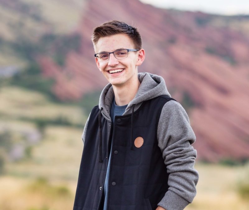 Ty’s high school senior photo session in Morrison & up at Mt. Falcon [by Littleton photographer]