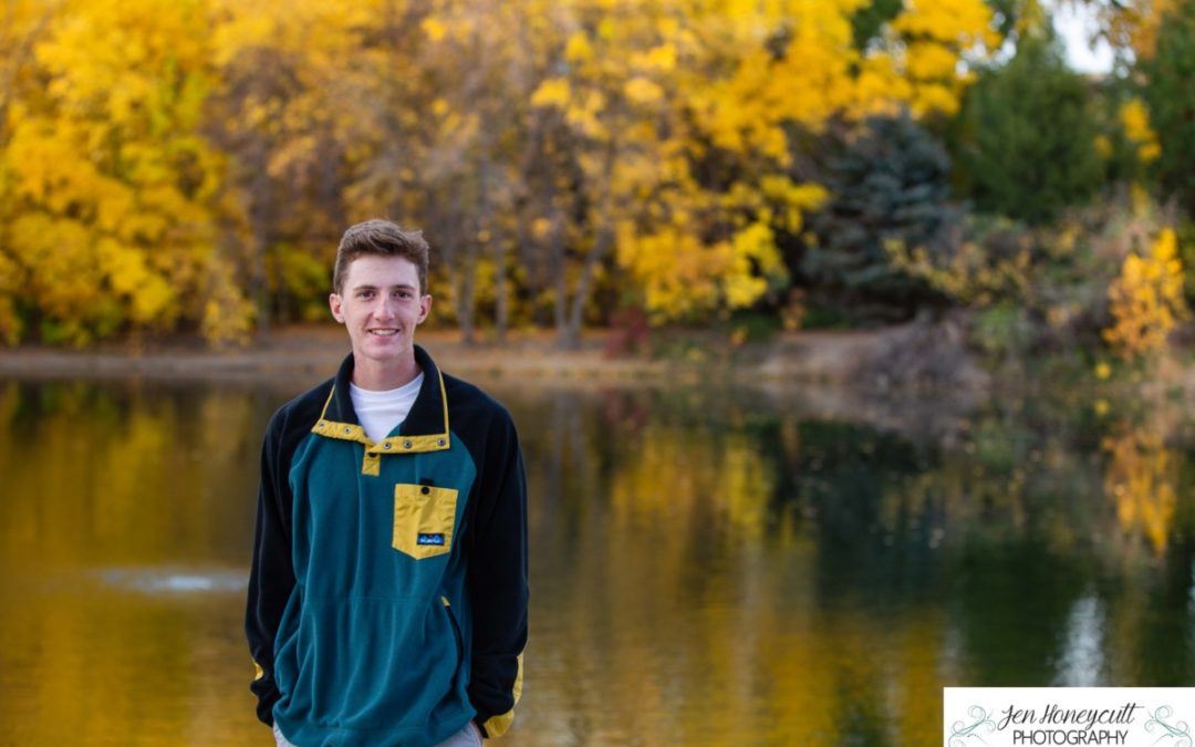 Griffin’s high school senior portrait photography session at Fly’N B park in Highlands Ranch by Littleton photographer