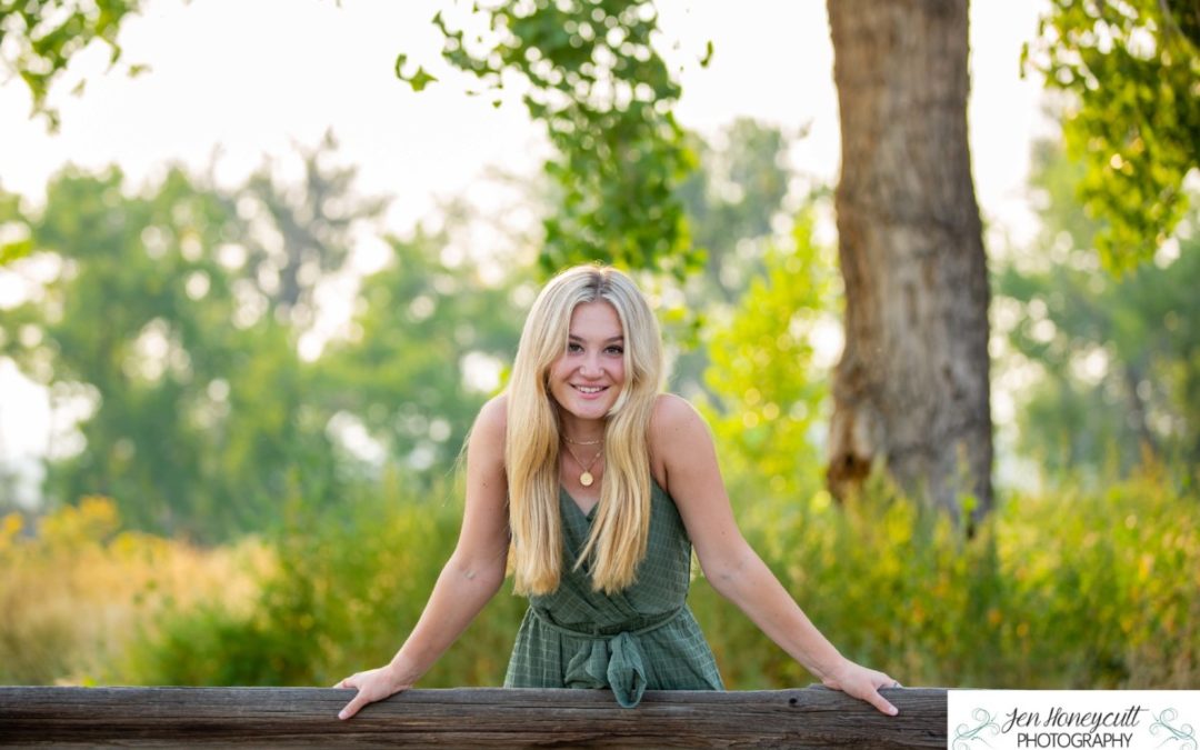 Kathryn’s high school senior photo session at Carson Nature Center and South Valley park by Littleton photographer