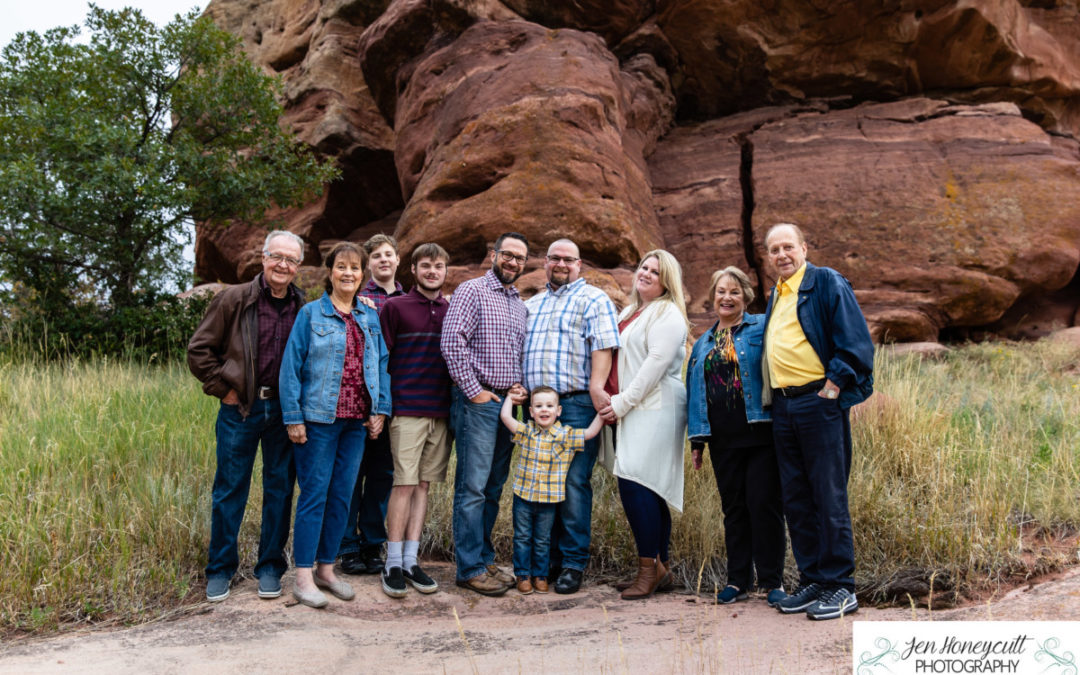The {H} extended family photo session in the valley by Littleton photographer