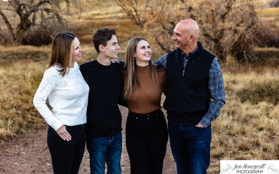 The {P} family at Hildebrand Ranch by Littleton teen photographer