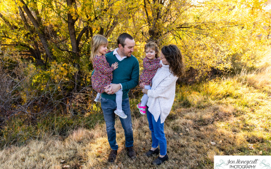 The {L} family of 4 at Writer’s Vista park by Littleton photographer