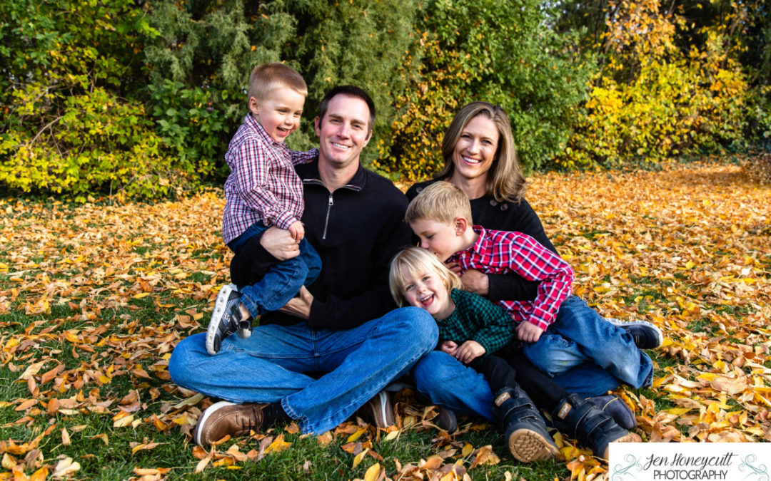 The {E} family with twins at the Highlands Ranch Mansion by Littleton photographer