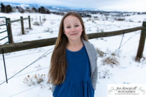 Littleton family photographer mini photo session photography snow kids mother father son daughter boy girl brother sister Colorado foothills winter